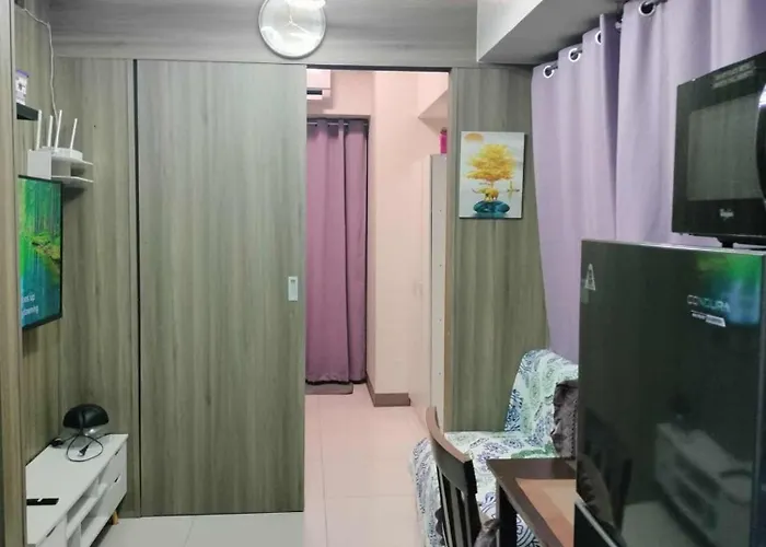Gavinne Place Coast Residences Apartahotel Manila